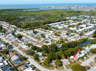 4333 Newbury Dr, New Port Richey, FL 34652