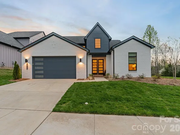 13940 Roosevelt Dr, Huntersville, NC 28078