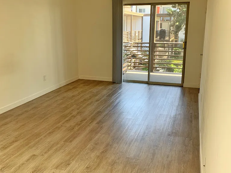 1770 Evergreen St #10 — Photo 11