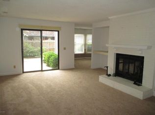 1920 M Quail Ridge Rd, Greenville, NC 27858