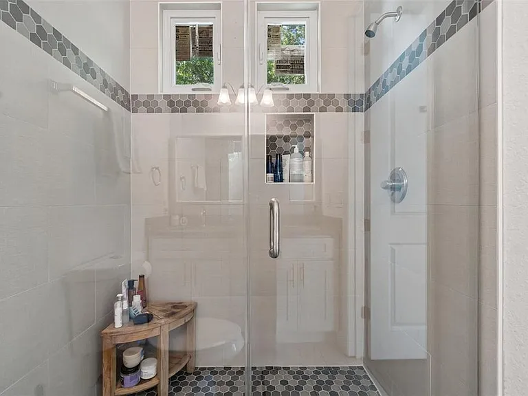 2113 W Cass St #2 — Photo 35