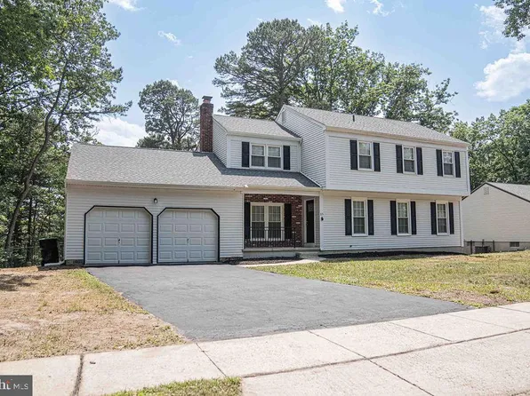 23 Nottingham Dr, Sicklerville, NJ 08081