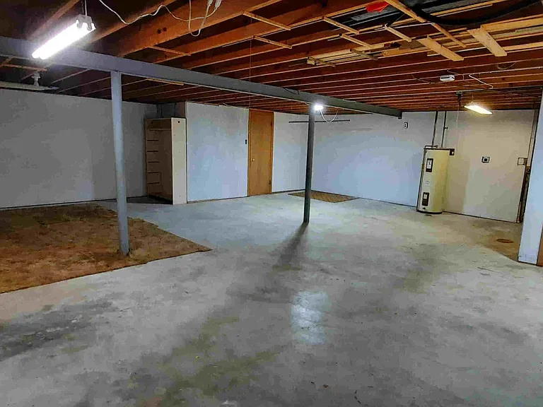 220 Pralle Ln — Photo 15