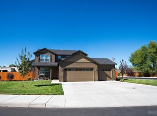 1925 NW Quince Tree Ct, Redmond, OR 97756