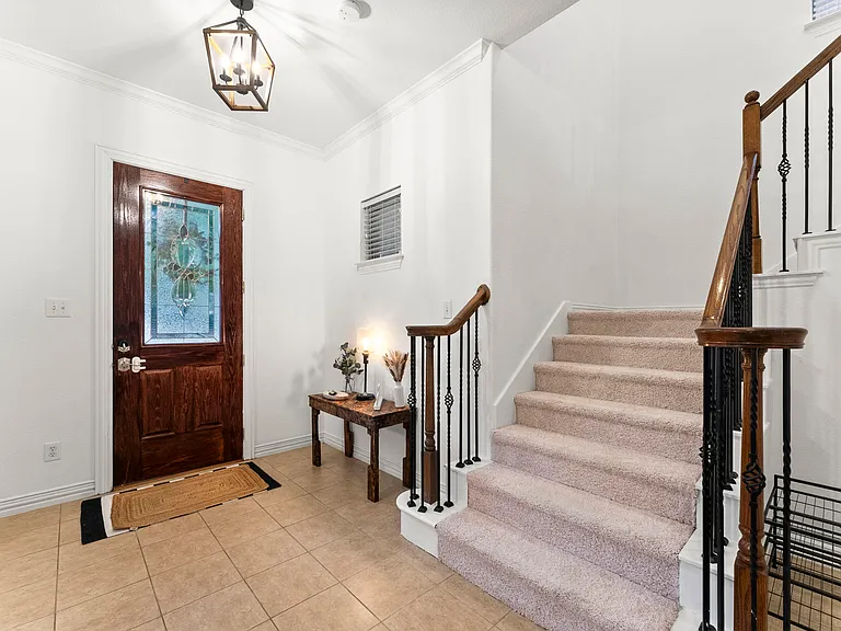 1478 Cambridge Dr — Photo 23