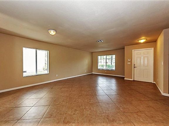 5th image of 4407 56th Ln