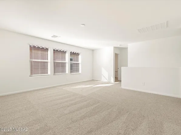7885 S Walnutview Dr, Tucson, AZ 85757