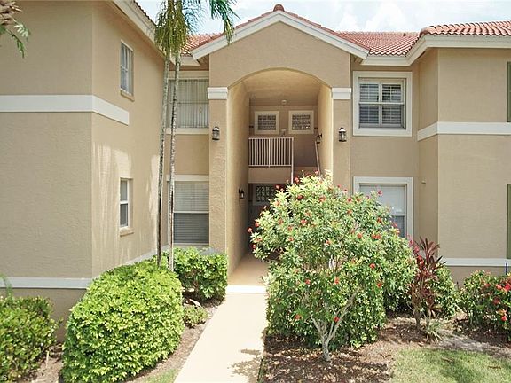 2nd image of 6544 Huntington Lakes Cir #9-202