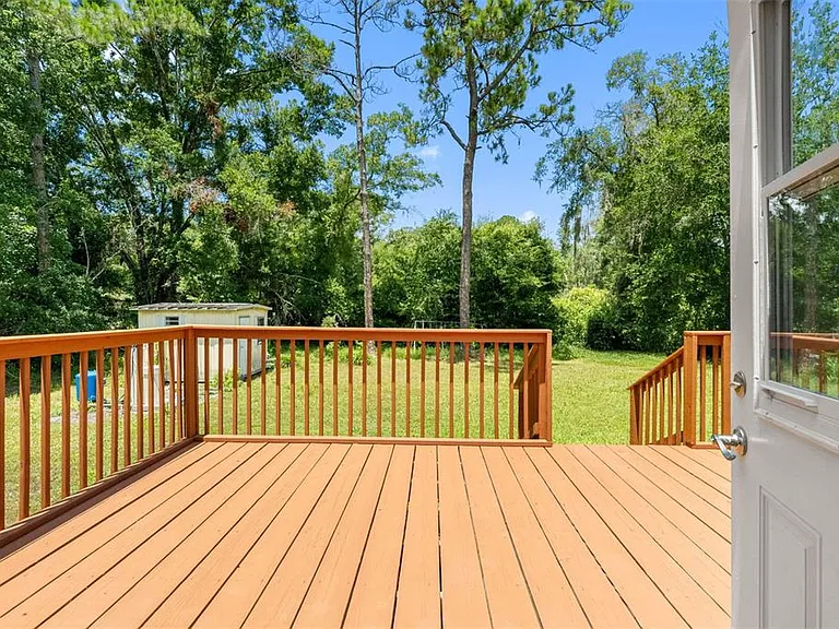 6847 Woodsman Dr — Photo 37