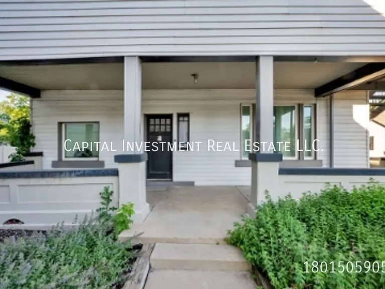 1309 Hidden Creek Ct #A — Photo 2