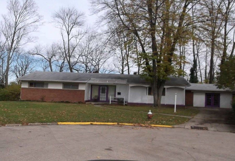 1st image of 21 Knollview Pl