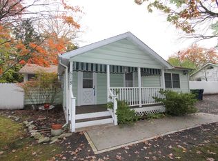 518 N Riverside Dr, Neptune, NJ 07753