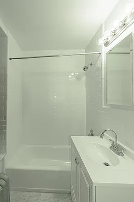 Rented by Metropolitan Property Group | media 9