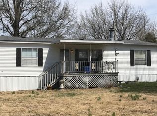 1711 Bailey Rd, Cuba, MO 65453