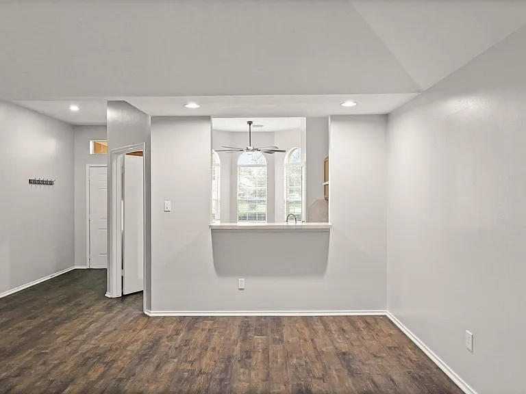 3651 Woodlace Dr — Photo 10