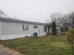 17 Hopkins Hill Rd, Corbin, KY 40701