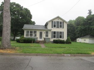 1130 College Ave, Adrian, MI