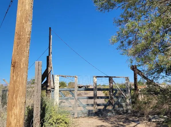 421 E Joy Dr, Anthony, NM 88021