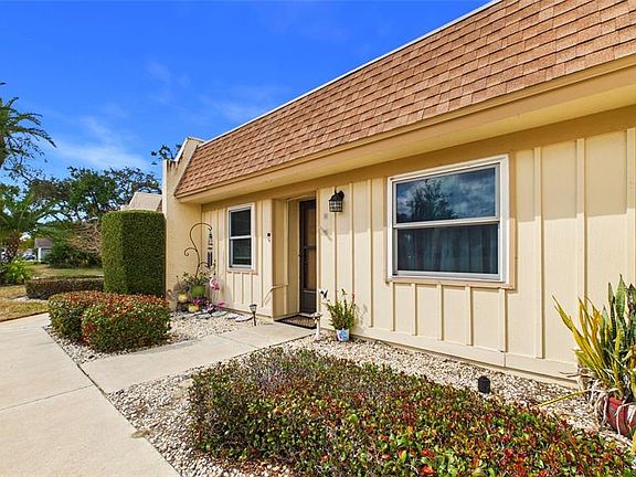 2nd image of 11117 Pembridge Ct APT 2