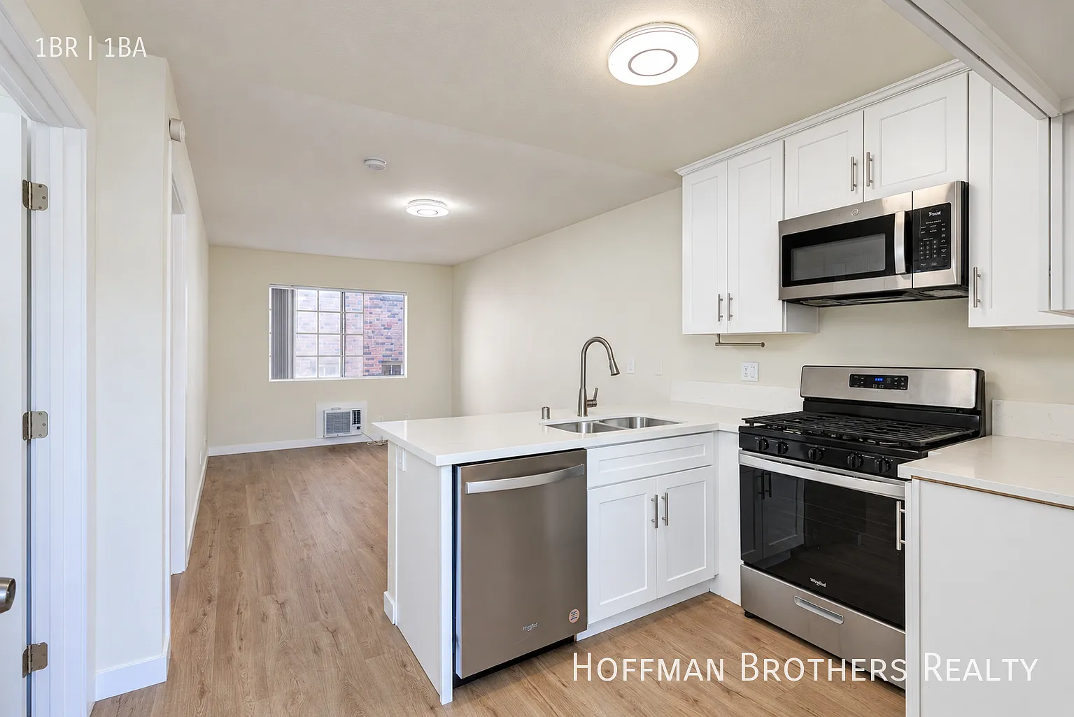 720 S Hoover St Los Angeles CA 90005 — Photo 2