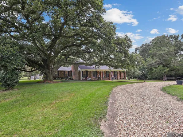 3058 State Highway 966, Saint Francisville, LA 70775