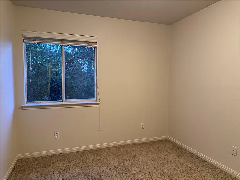 9 Deerfield Dr #B — Photo 21
