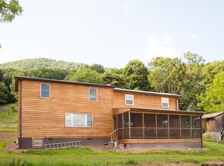 21005 Stultz Ln, Bergton, VA 22811