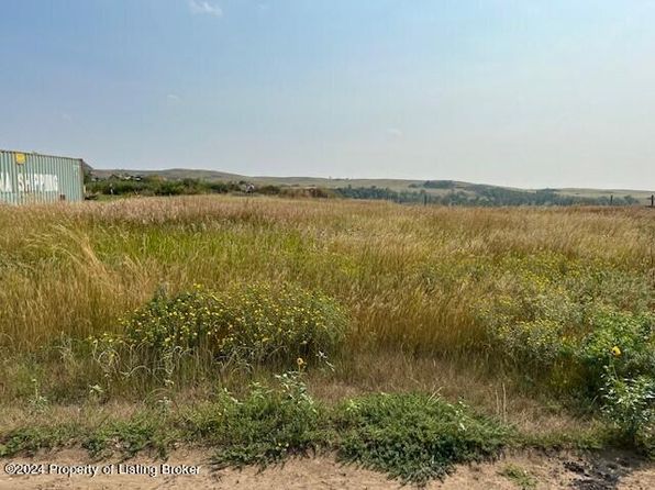 Main St, Gladstone, ND 58630