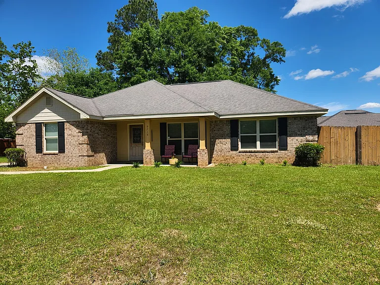 9718 Estate Dr — Photo 24