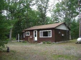 5814 Salisbury Rd, Hale, MI 48739