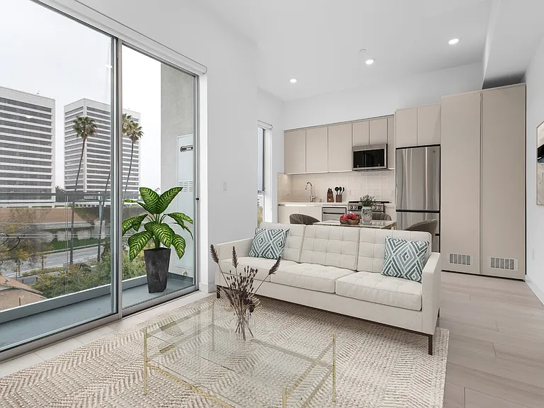 1650 Sawtelle Blvd — Photo 11