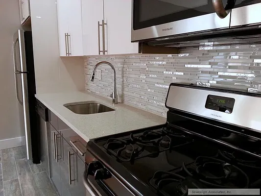 Rented by Sovereign Associates | media 3