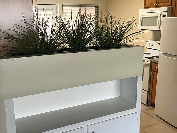 3rd image of 1432 Awhila Dr