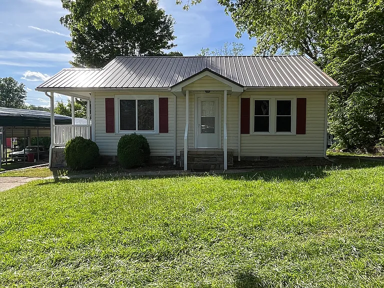 45 Georgia Ave — Photo 5