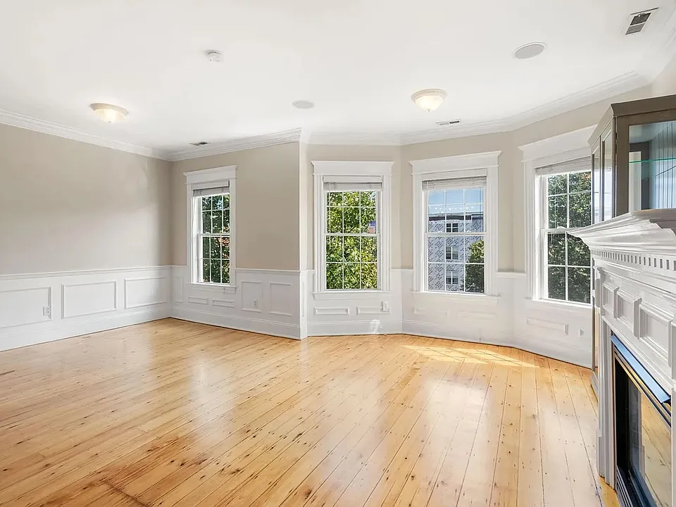 Oversized Living Room
