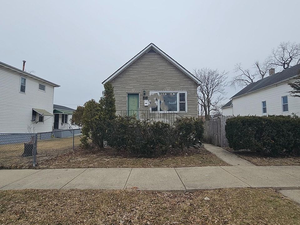 1st image of 422 Garfield Ave