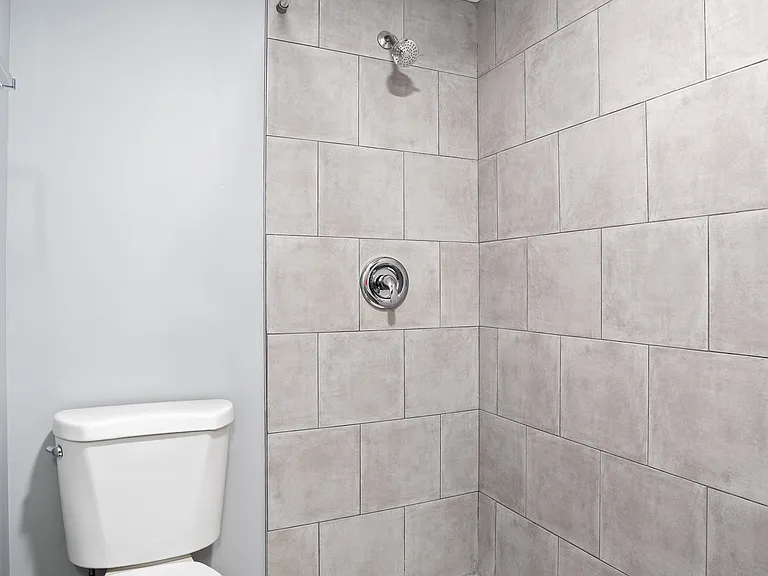5329 N Central Ave #1 — Photo 8