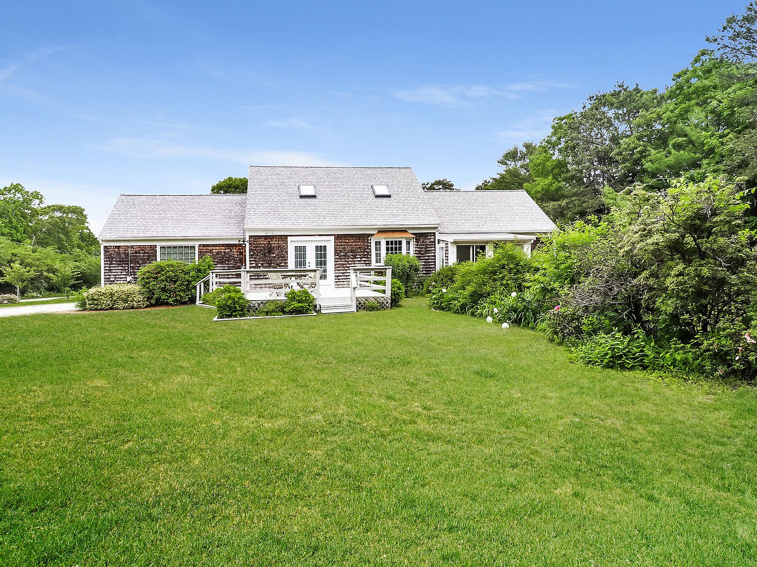 18 Red Brook Road, East Falmouth, MA 02536 Zillow