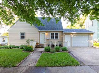 1610 Clay St, Cedar Falls, IA 50613