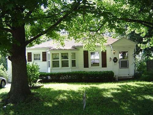 1st image of 3154 La Vista Dr