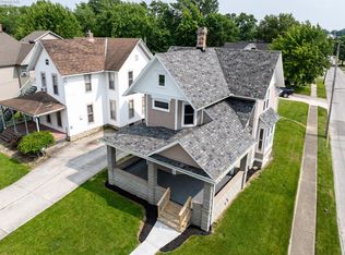 718 E Main St, Bellevue, OH 44811