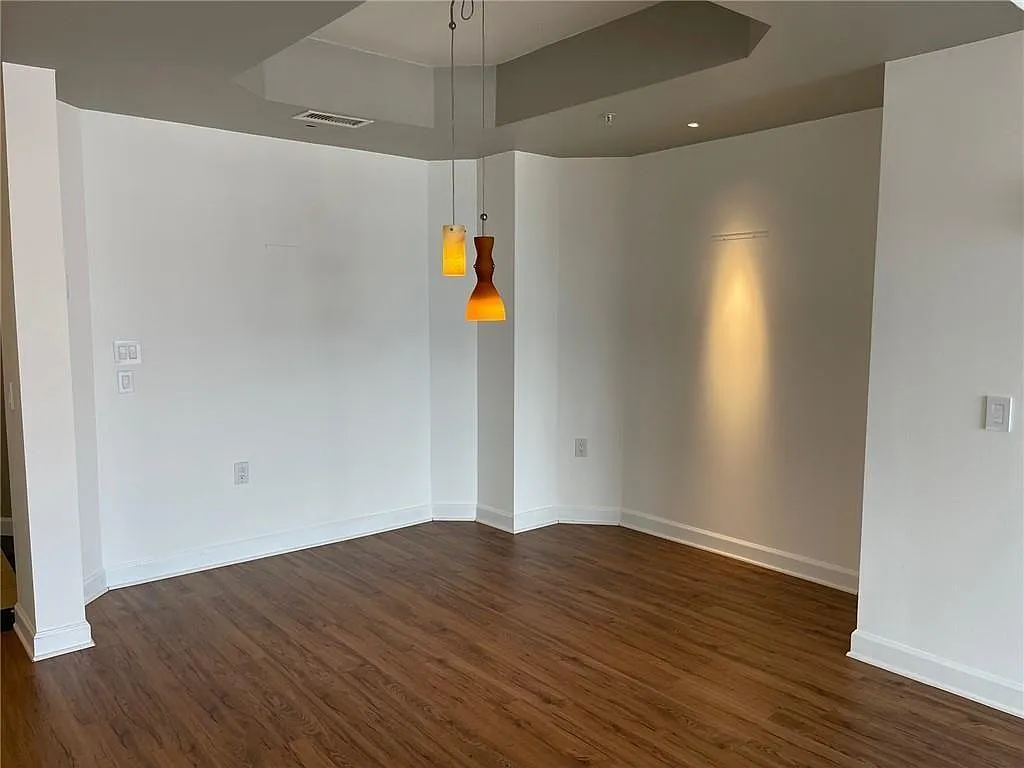 2 bed, 2.0 bath, 1209 sqft, $2,650 — Photo 4