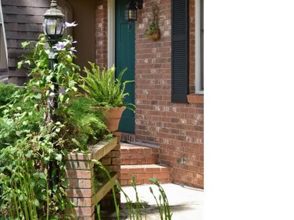 90 Oak Park Dr, Clyde, NC 28721