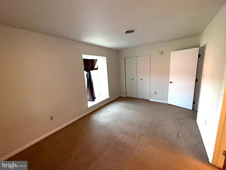 491 Church Ave — Photo 7