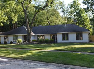 12210 Windcliff Rd, Strongsville, OH 44136