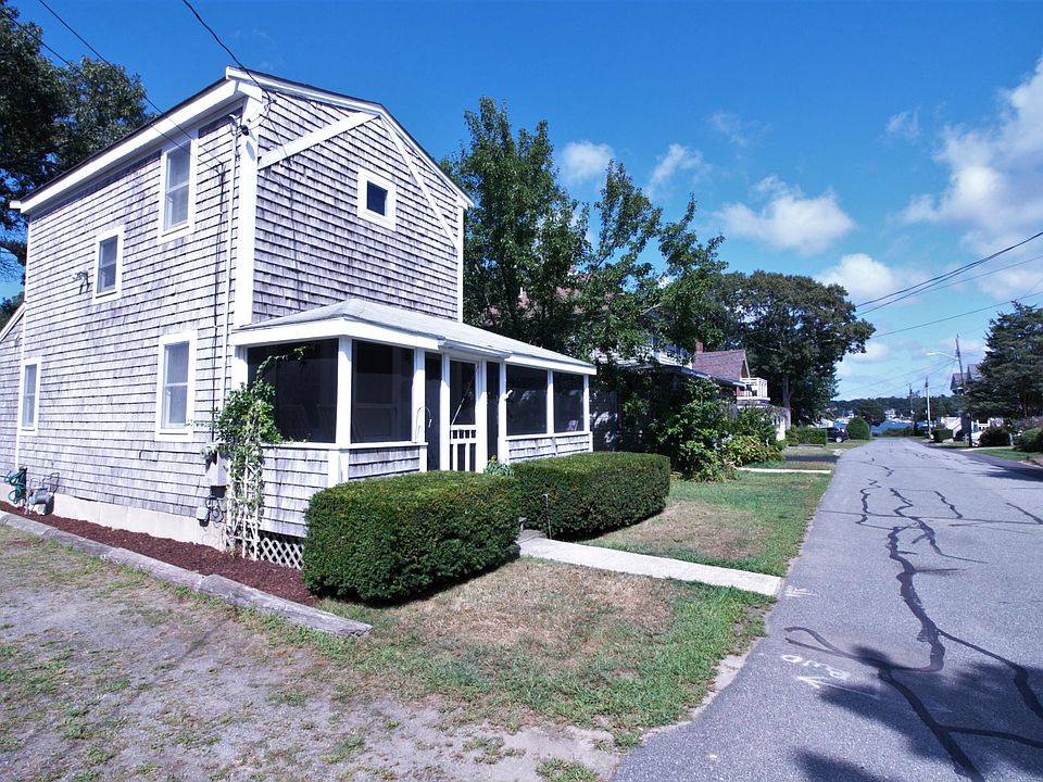 1st image of 30 Pequot Avenue