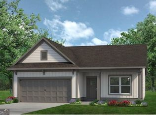 105 Roy Dr, Calhoun, GA 30701