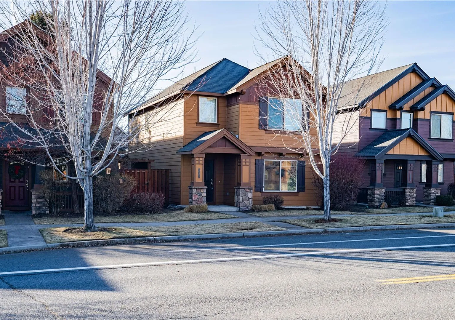 SE Home near parks and Bend Golf Club — Photo 2