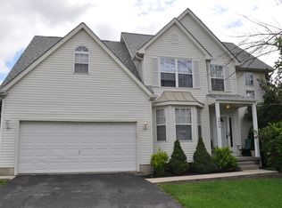 2600 Willowgate Rd, Grove City, OH 43123