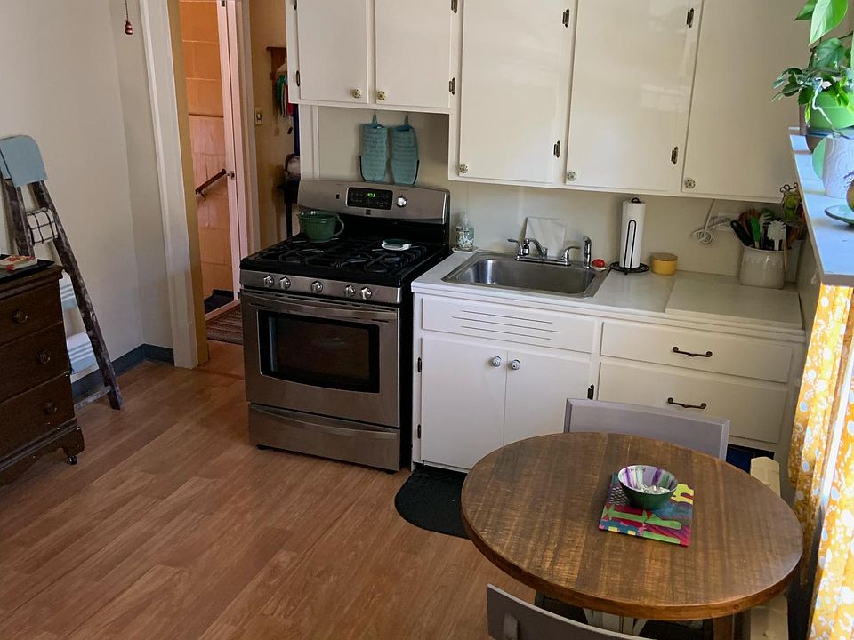 1st image of 78 Halstead Ave